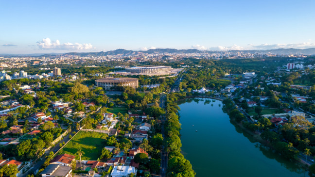Vista aérea de Belo Horizonte, onde bairros como Serra, Planalto e Santo Antônio registraram alta no aluguel em 2025
