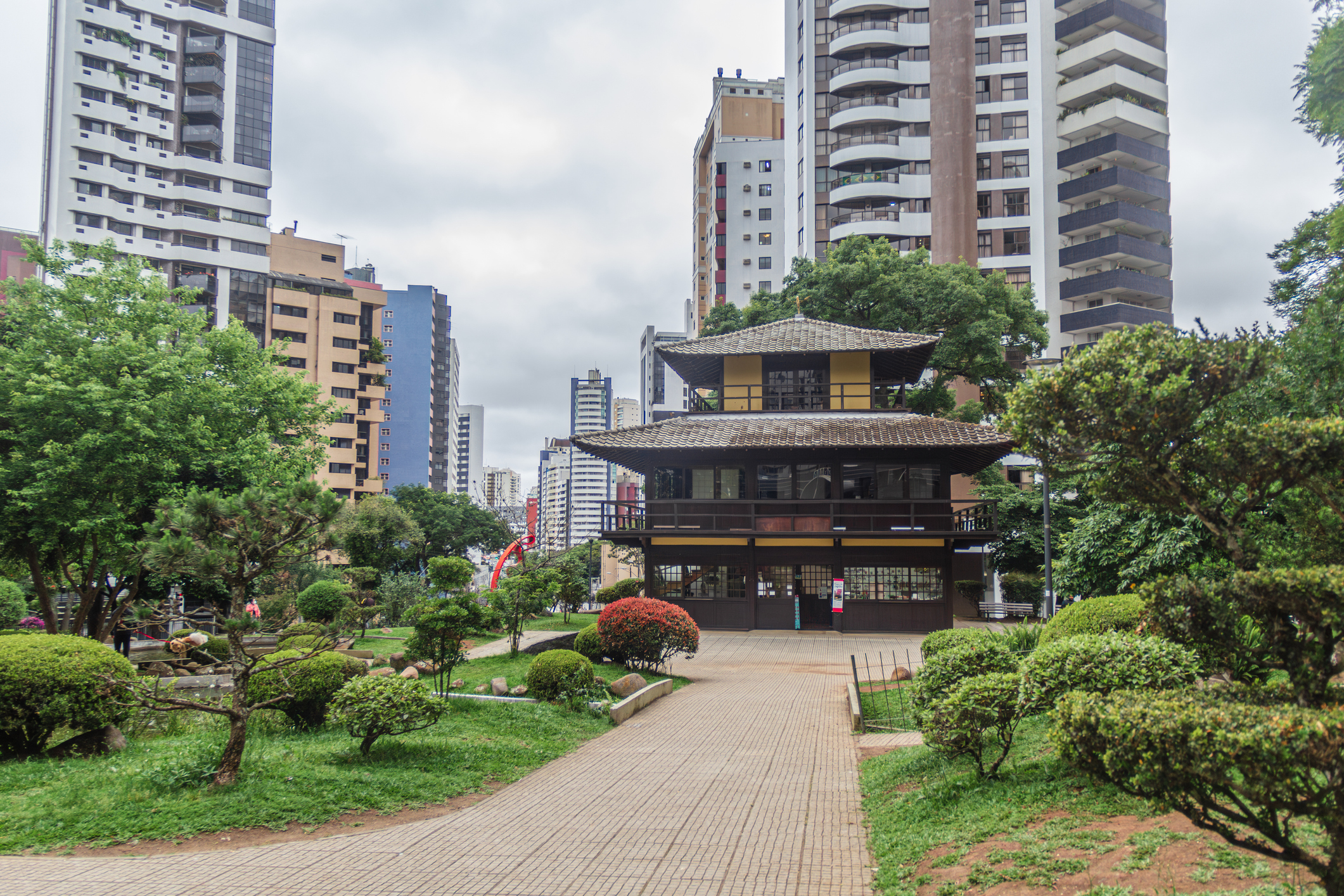 Memorial da Imigração Japonesa na Praça do Japão, Bairro Água Verde – Curitiba