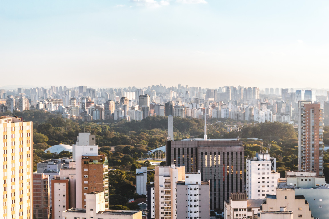 Vista aérea de São Paulo com destaque para bairros valorizados em 2025 Vista aérea de São Paulo com destaque para bairros valorizados em 2025